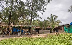 Talpona Beach Studios
